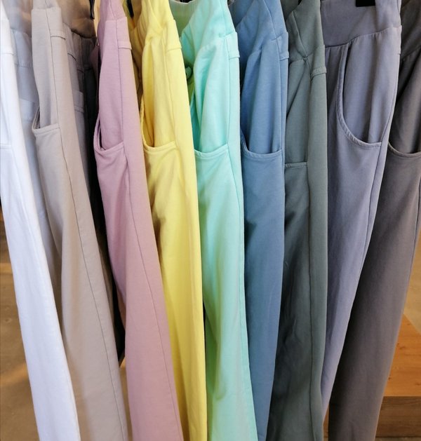 JoggPant. Bequeme Jersey-Hose ("Sweatshirtstoff") für Zuhause und Draußen. Viele Modefarben (s. 2. Foto)